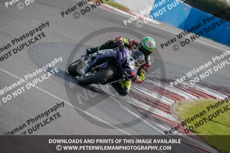 donington no limits trackday;donington park photographs;donington trackday photographs;no limits trackdays;peter wileman photography;trackday digital images;trackday photos